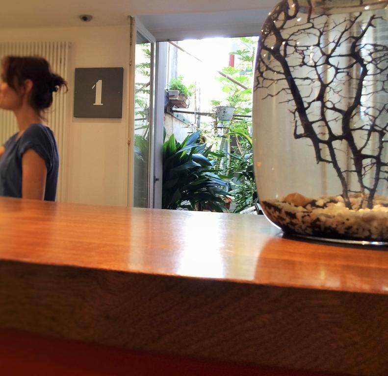Hotel La Marine, Vieux Port Ла-Рошель Экстерьер фото