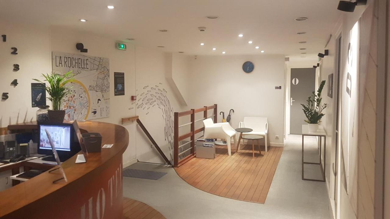 Hotel La Marine, Vieux Port Ла-Рошель Экстерьер фото