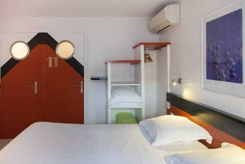 Hotel La Marine, Vieux Port Ла-Рошель Экстерьер фото