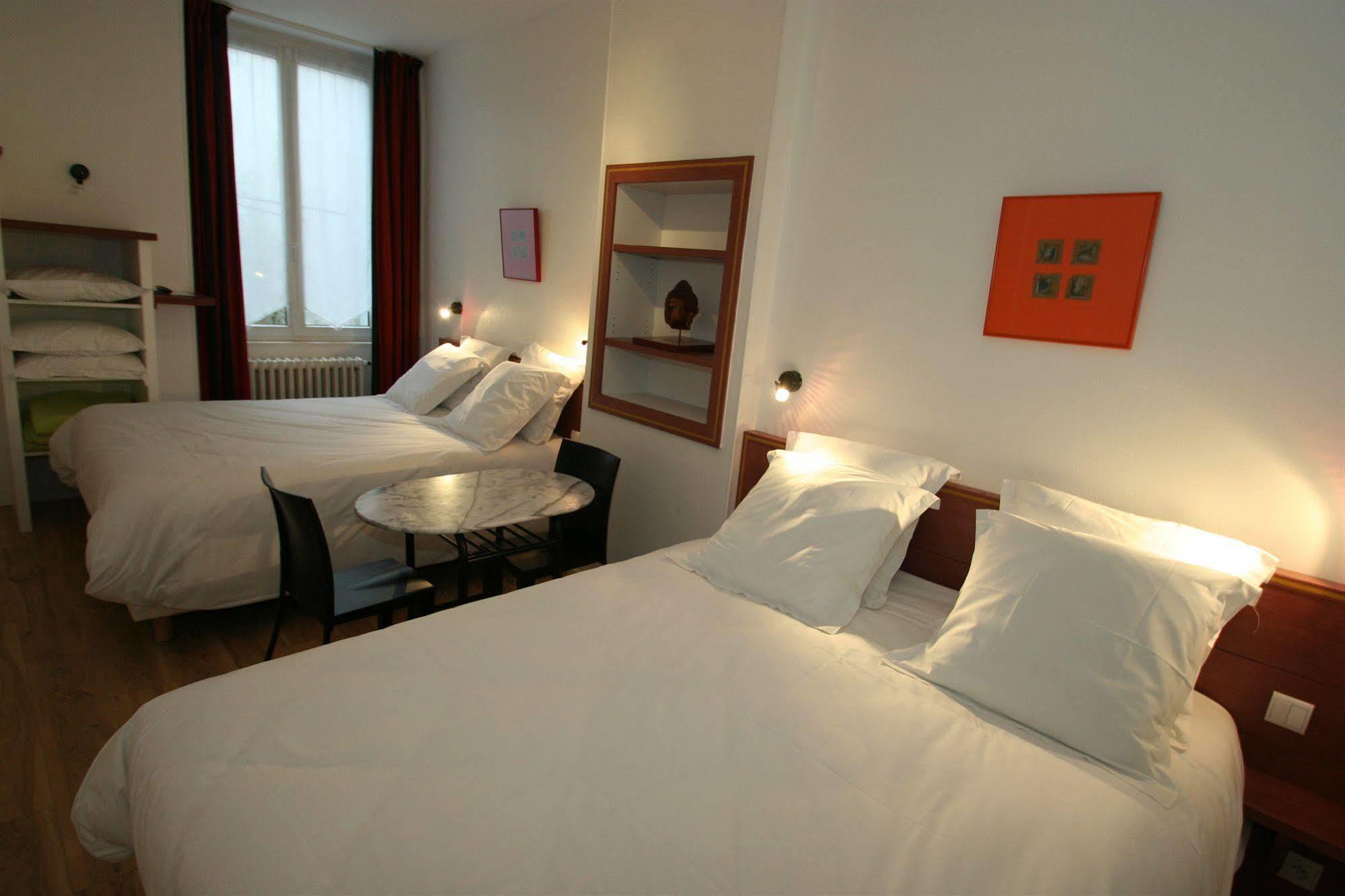 Hotel La Marine, Vieux Port Ла-Рошель Экстерьер фото
