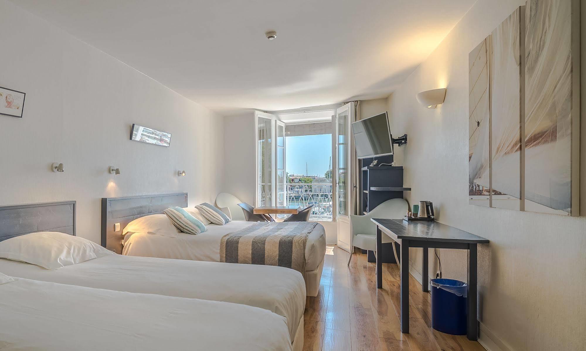 Hotel La Marine, Vieux Port Ла-Рошель Экстерьер фото